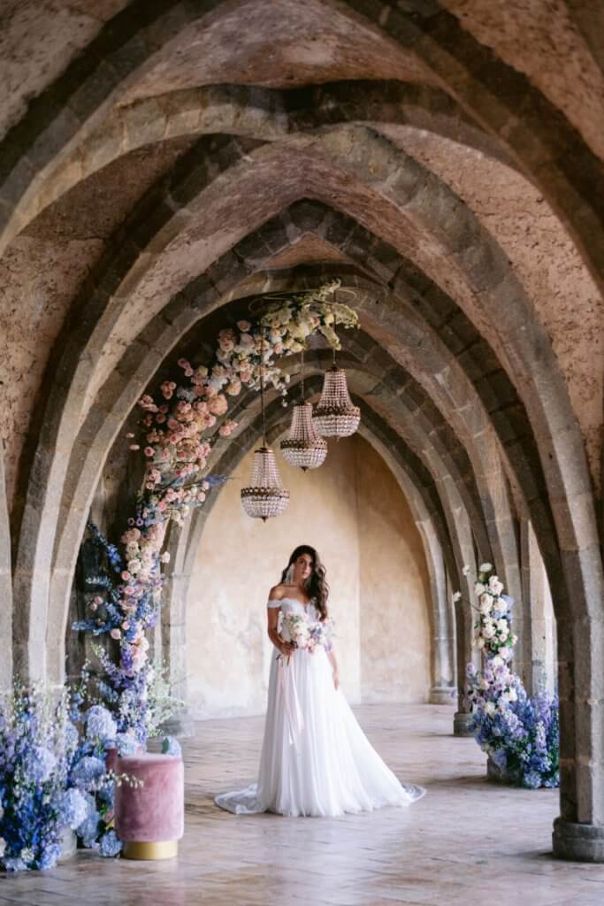 4 elementos que no pueden faltar en tu boda romántica. 4 Elegantwedding ca 683x1024 1